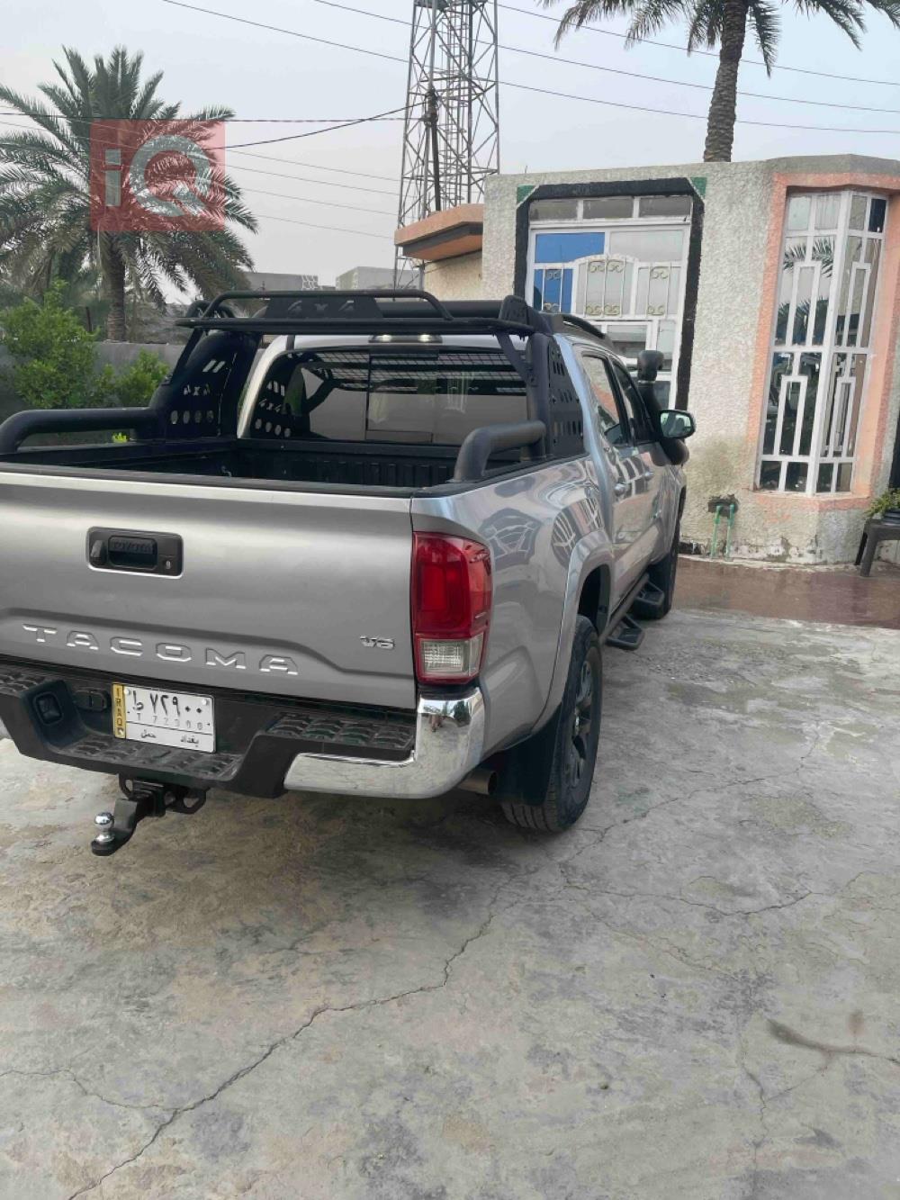 Toyota Tacoma